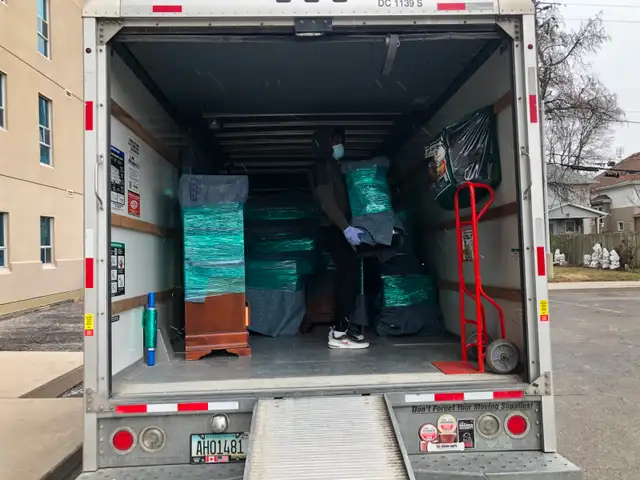 Fully Insured Movers – Best Rates Guaranteed! - Photo 4