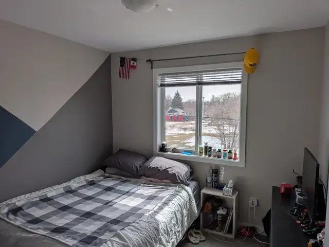 3 Bedroom 2.5 Bath Upper Unit House in Old St Vital/ St Boniface - Photo 5