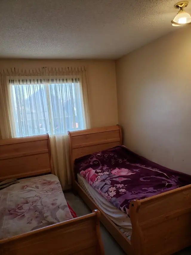 Two Storey Full House for Rent at Martindale Blvd NE - Photo 8