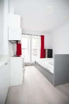 Furnished Studio - DOWNTOWN - Photo 2