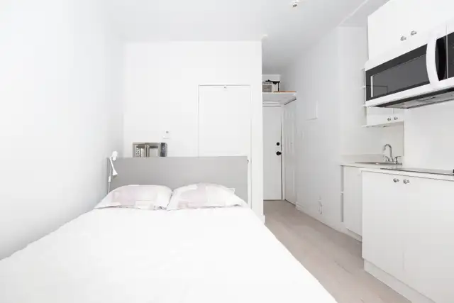 Furnished Studio - DOWNTOWN - Photo 4