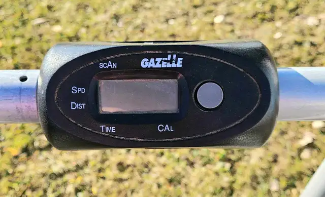 Elliptical - Photo 5