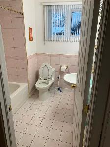 Bonne et grande chambre à la maison à Hull à louer tout inclus - Photo 2