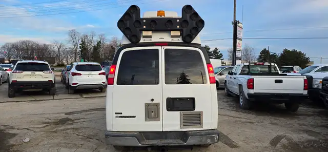 2010 Chevrolet Express Cargo Van High roof Work Shop Generator! - Photo 6