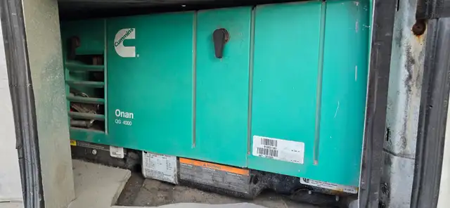 2010 Chevrolet Express Cargo Van High roof Work Shop Generator! - Photo 8