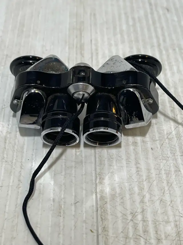 Vintage Binoculars - Photo 3