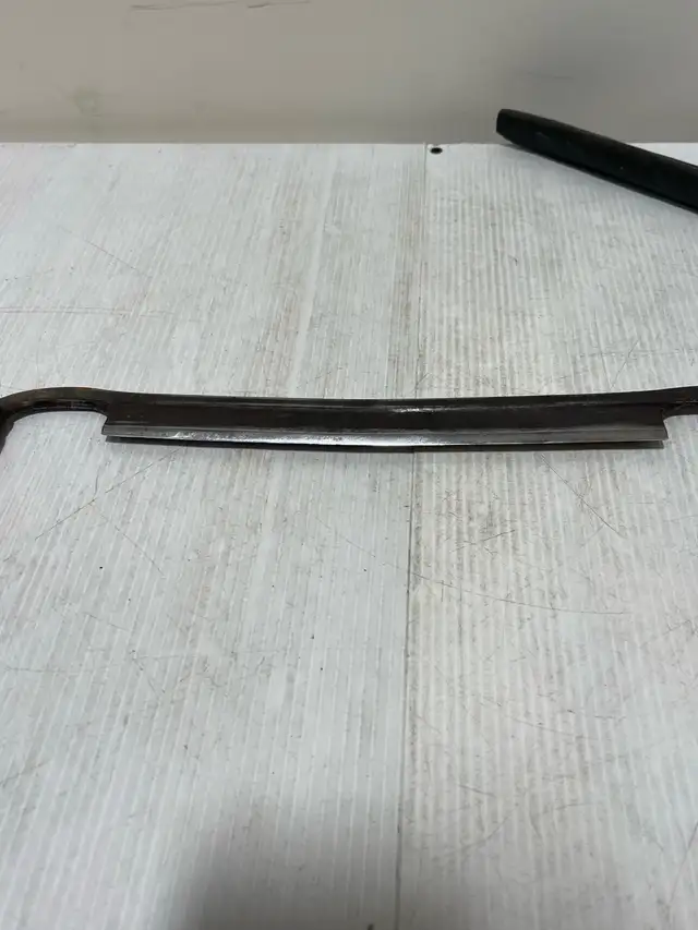 Draw Knife - Photo 2