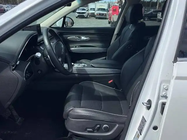 2025 GENESIS GV70 2.5T Advanced Plus AWD CPO, Leather, Navigatio - Photo 4