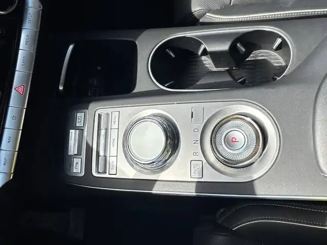 2025 GENESIS GV70 2.5T Advanced Plus AWD CPO, Leather, Navigatio - Photo 5