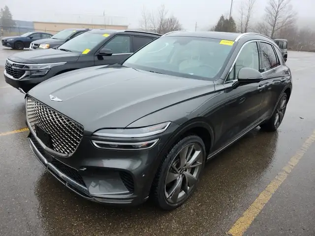 2025 GENESIS GV70 2.5T Prestige AWD CPO, Leather, Moonroof, Navi