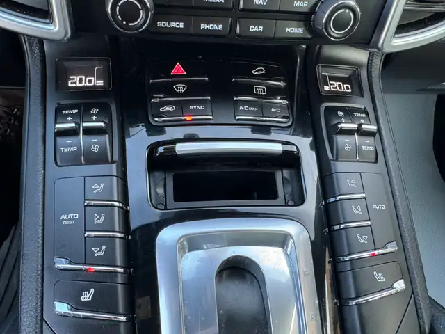 2018 Porsche Cayenne AWD - Photo 18