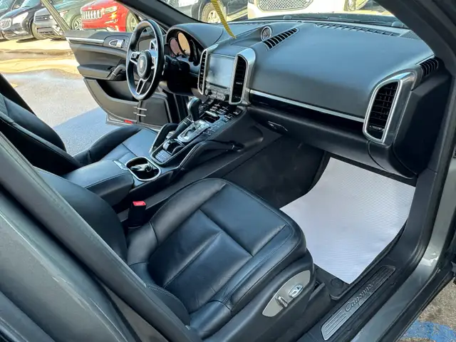 2018 Porsche Cayenne AWD - Photo 25