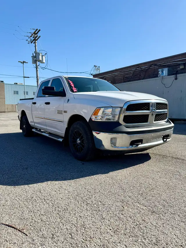 2014 DODGE RAM HEMI OUTDOORSMAN 4X4 - Photo 2
