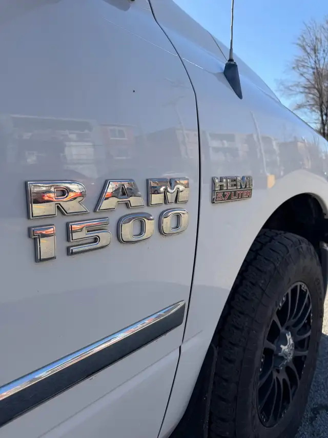 2014 DODGE RAM HEMI OUTDOORSMAN 4X4 - Photo 3