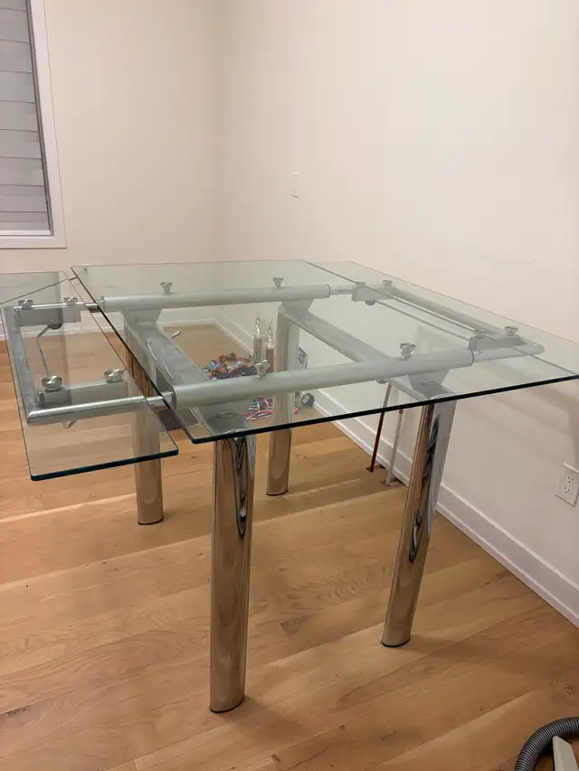 Table(glass-extendable) for sale - Photo 7