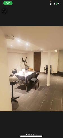 RENTING ONE ROOM WITH PRIVATE BATHROOM EVERYTHING INCLUDED $1000