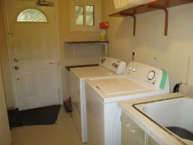 9th Line / Hwy 7 East - 2 Bedroom Basement Apt. - Photo 10