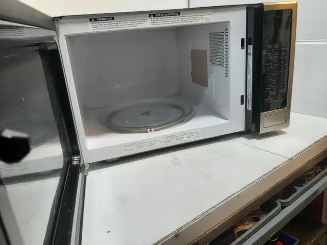 Panasonic Microwave - Photo 2