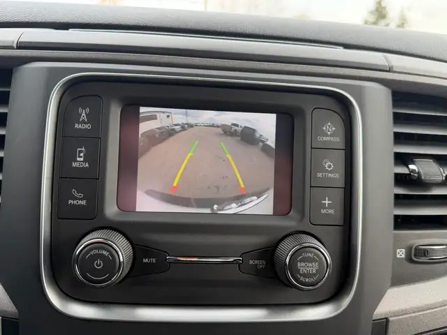 2021 Ram 1500 Classic Tradesman 5.7 HEMI/4x4/Quad Cab 6'4/B.CAM - Photo 14