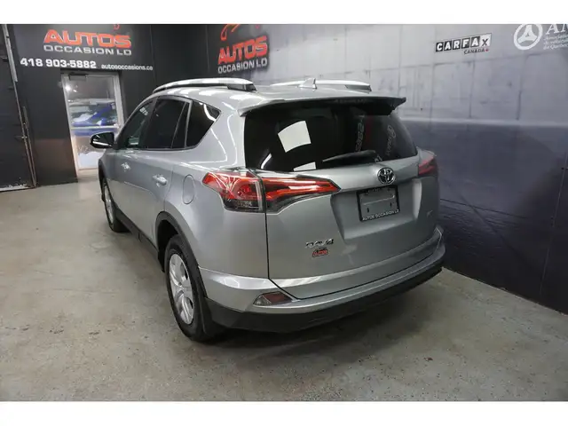 2016 Toyota RAV4 LE AUTO - FULL ÉQUIPÉ A/C SIÈGES CAMERA 88 021 - Photo 5