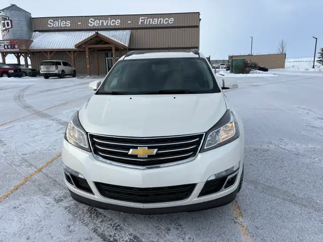 2015 Chevrolet Traverse LT AWD - Photo 4
