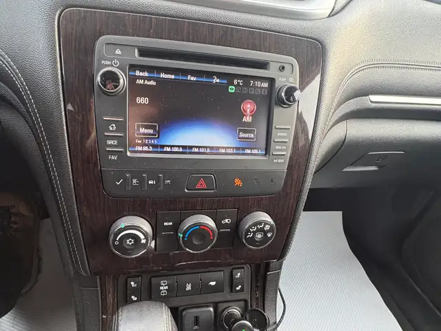 2015 Chevrolet Traverse LT AWD - Photo 21