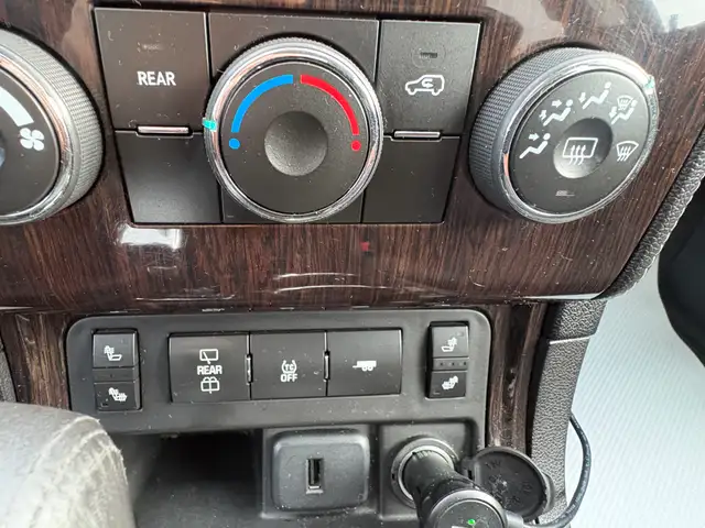 2015 Chevrolet Traverse LT AWD - Photo 22