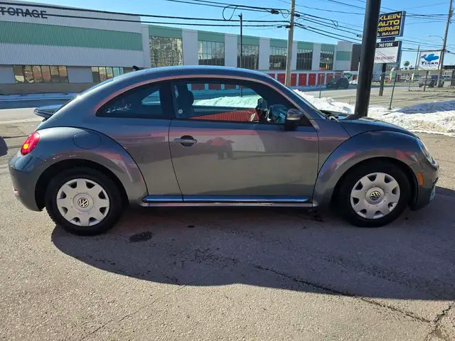 2017 Volkswagen Beetle Coupe Rear Camera - Photo 9