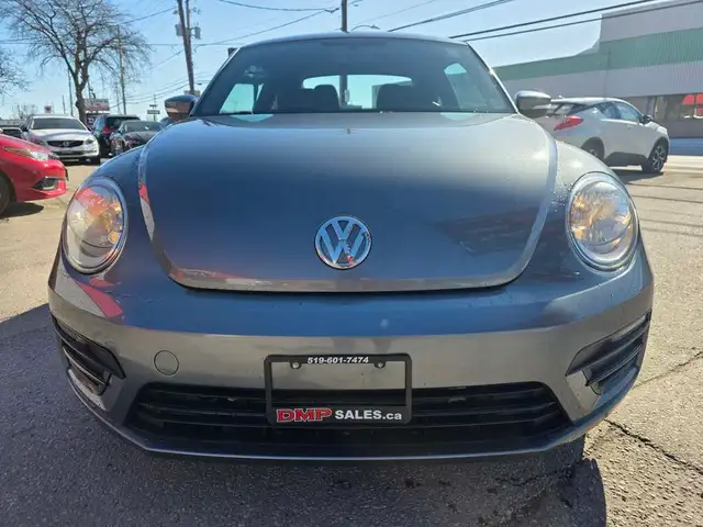 2017 Volkswagen Beetle Coupe Rear Camera - Photo 12