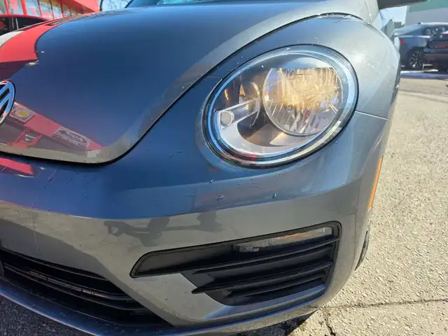 2017 Volkswagen Beetle Coupe Rear Camera - Photo 13
