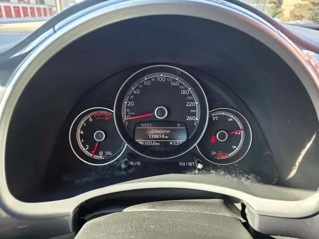 2017 Volkswagen Beetle Coupe Rear Camera - Photo 18