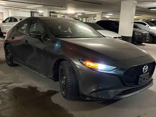 2020 Mazda Mazda3 GS Hatchback - BACK-UP CAM! BSM! CAR PLAY! - Photo 3