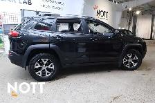2016 JEEP CHEROKEE TRAILHAWK - | Local | Trail Rated - Photo 6