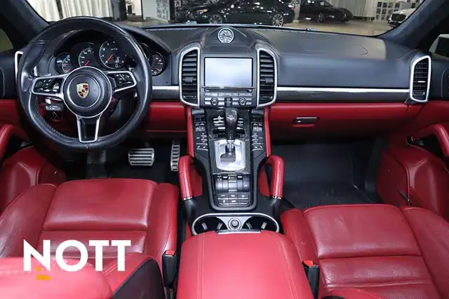2016 PORSCHE Cayenne GTS - Red Interior | Twin Turbo | AWD | Loa - Photo 15