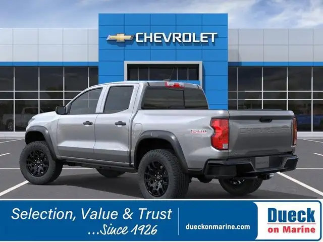 2026 Chevrolet Colorado Trail Boss - Photo 3