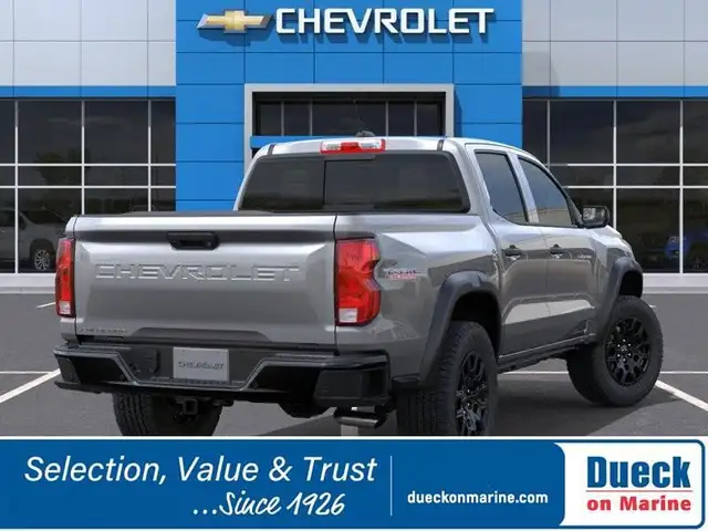 2026 Chevrolet Colorado Trail Boss - Photo 4
