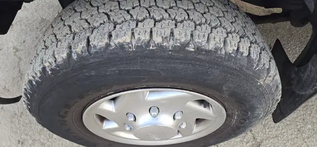 2010 Ford Econoline Cargo Van E-350 - Cummins Generator! - Photo 12