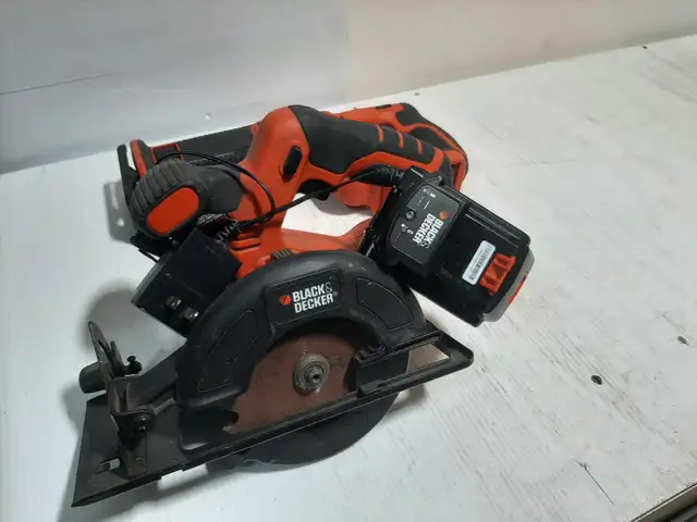 Black & Decker Saw Set