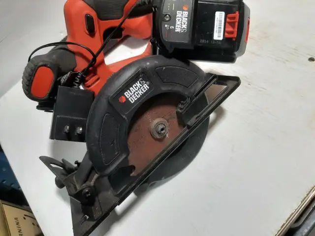 Black & Decker Saw Set - Photo 4