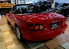 1999 Mazda MX-5 Miata Very Low KMs/Clean CarFax/One Owner - Photo 12