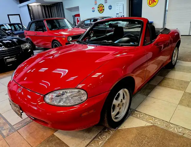 1999 Mazda MX-5 Miata Very Low KMs/Clean CarFax/One Owner - Photo 14