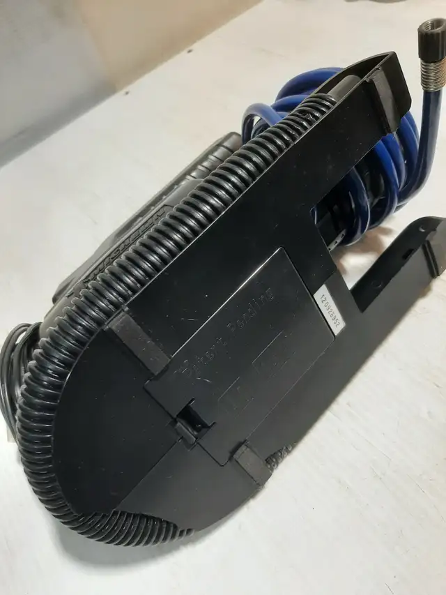 Michelin Tire Inflator - Photo 5