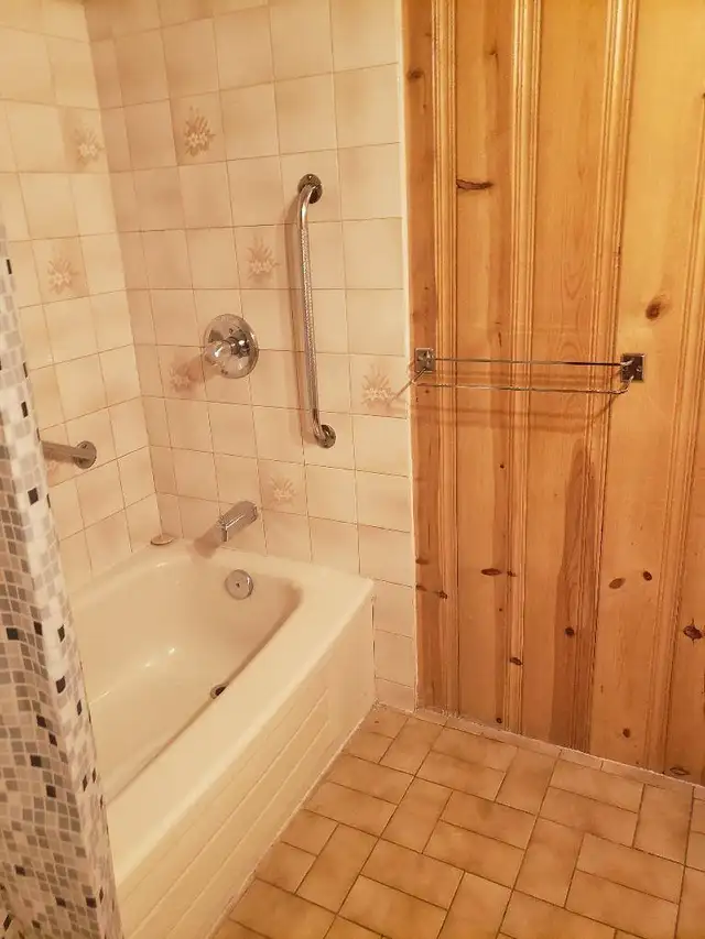 Grande Belle Chambre -Salle de Bain Privee -$500 - Photo 5