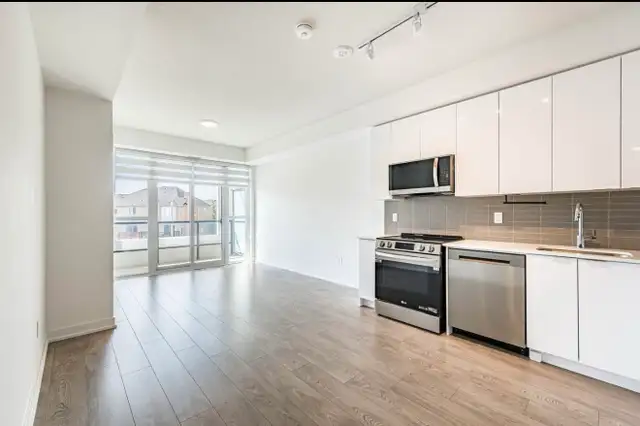 one private bedroom and washroom for rent - Photo 10