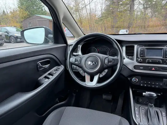 2015 Kia Rondo EX FWD | EX | HTD SEATS | REAR CAM | WAGON - Photo 11