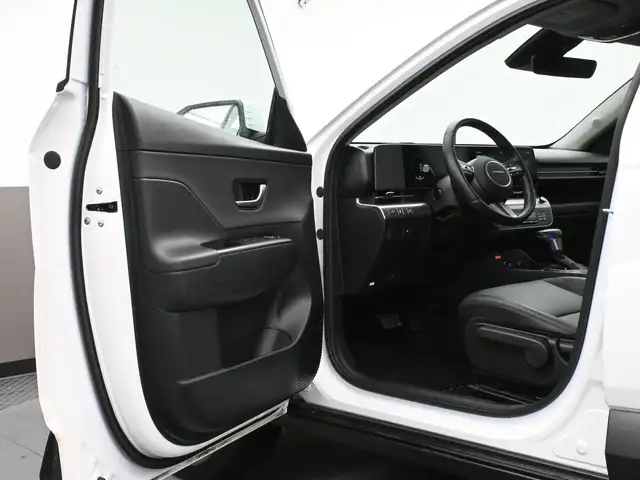 2025 Hyundai Kona Preferred Trend Leather, Sunroof, Bluelink, He - Photo 19