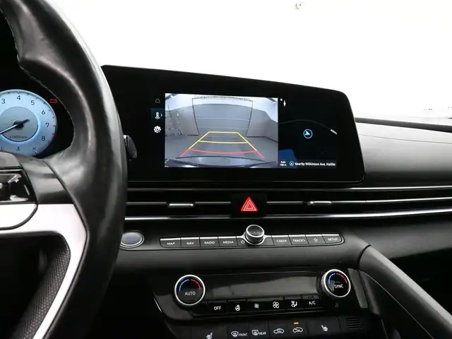 2023 Hyundai Elantra Preferred Tech Sunroof, Heated Seats/Wheel, - Photo 10