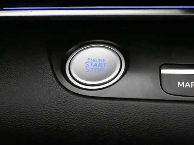 2023 Hyundai Elantra Preferred Tech Sunroof, Heated Seats/Wheel, - Photo 14