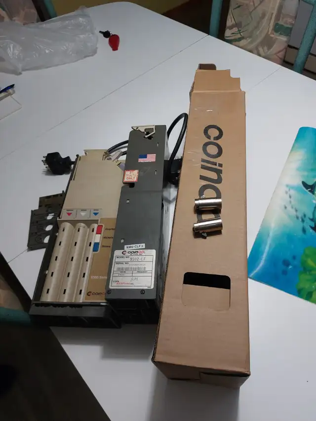 Machine distributrice automatique