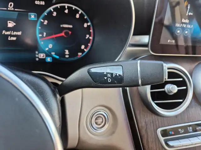 2021 Mercedes-Benz GLC 300 4Matic | Sunroof | Leather Seats - Photo 14